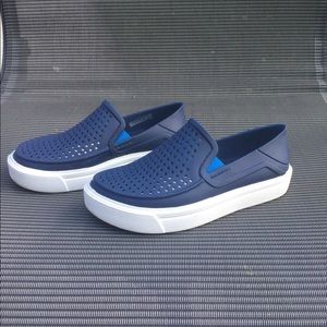 Crocs Citilane slip-on shoes size 9